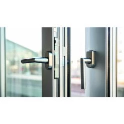 Douille 18mm 1/2'/carte Dt DRAKKAR TOOLS - 12312